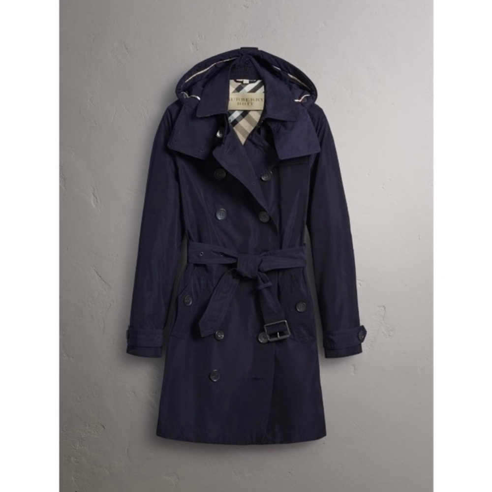 SOLD NWT Burberry Balmoral Navy Coat